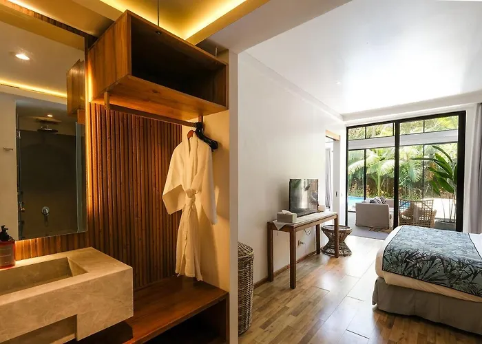 Inara Villa Nusa Dua (Bali)